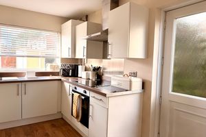 Kitchen- click for photo gallery